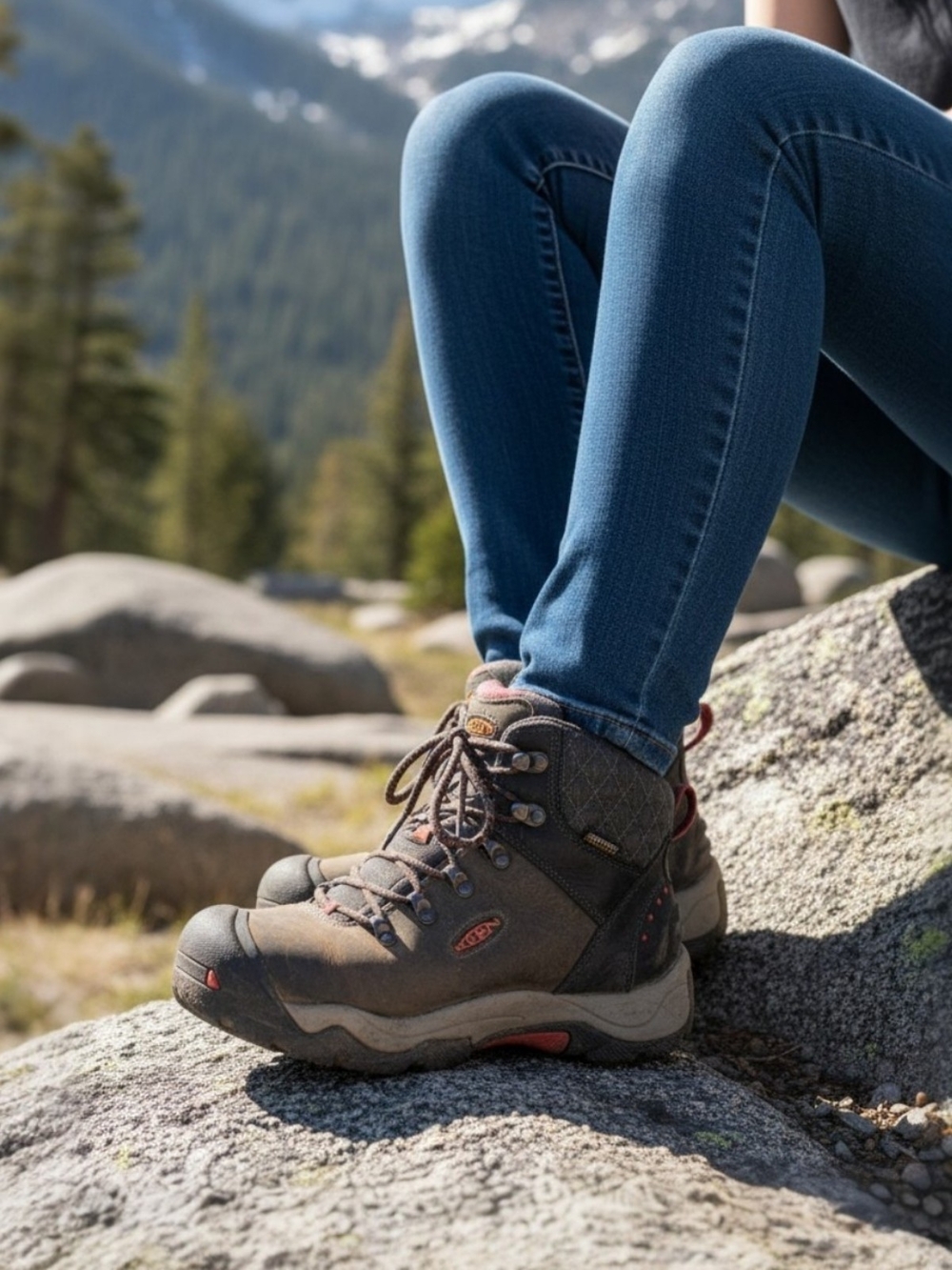 ✨️KEEN Women's Brown Hiking Boots - Rugged Waterproof Trail Boots! New Laces! - Picture 14 of 16
